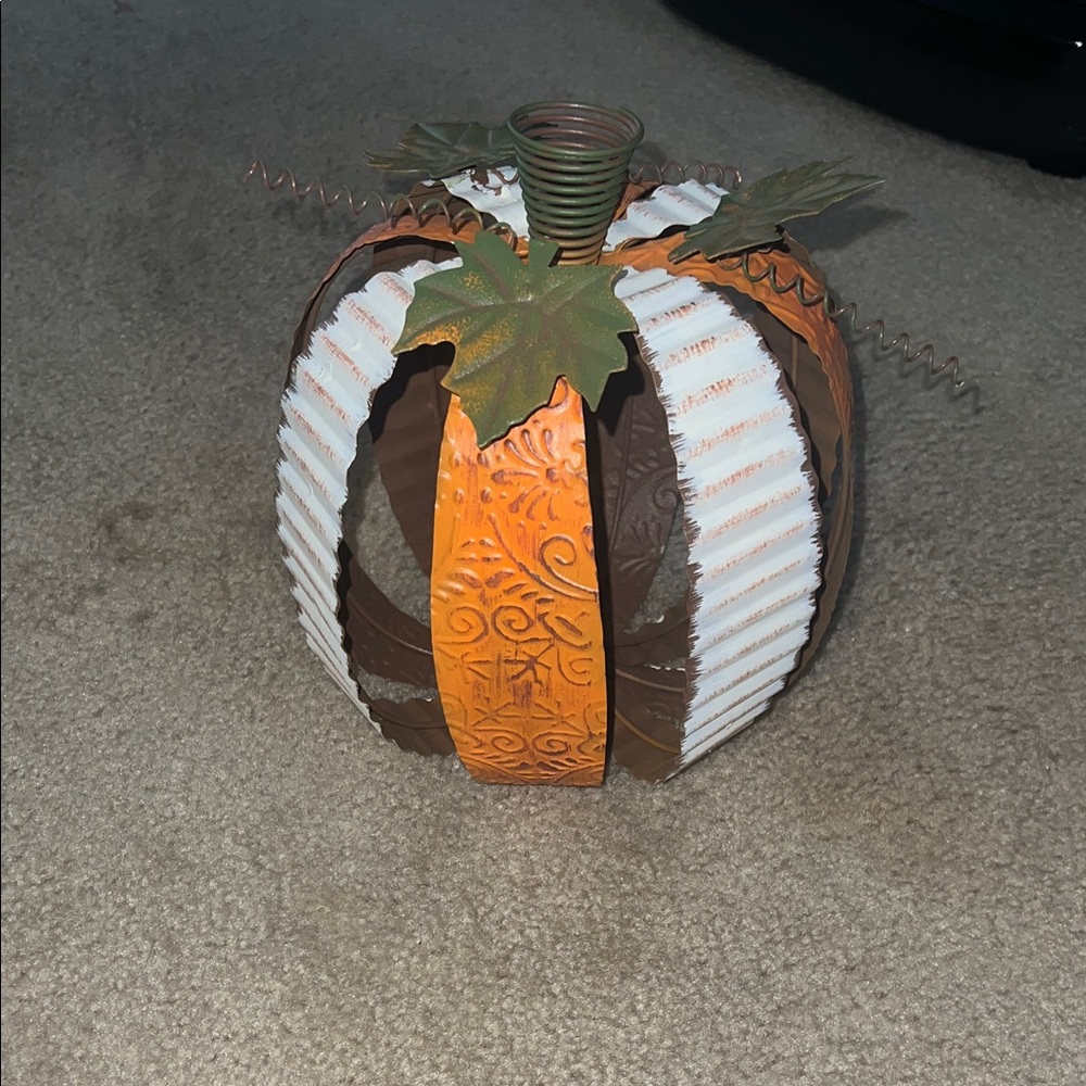 Rustic Metal Pumpkin Decor